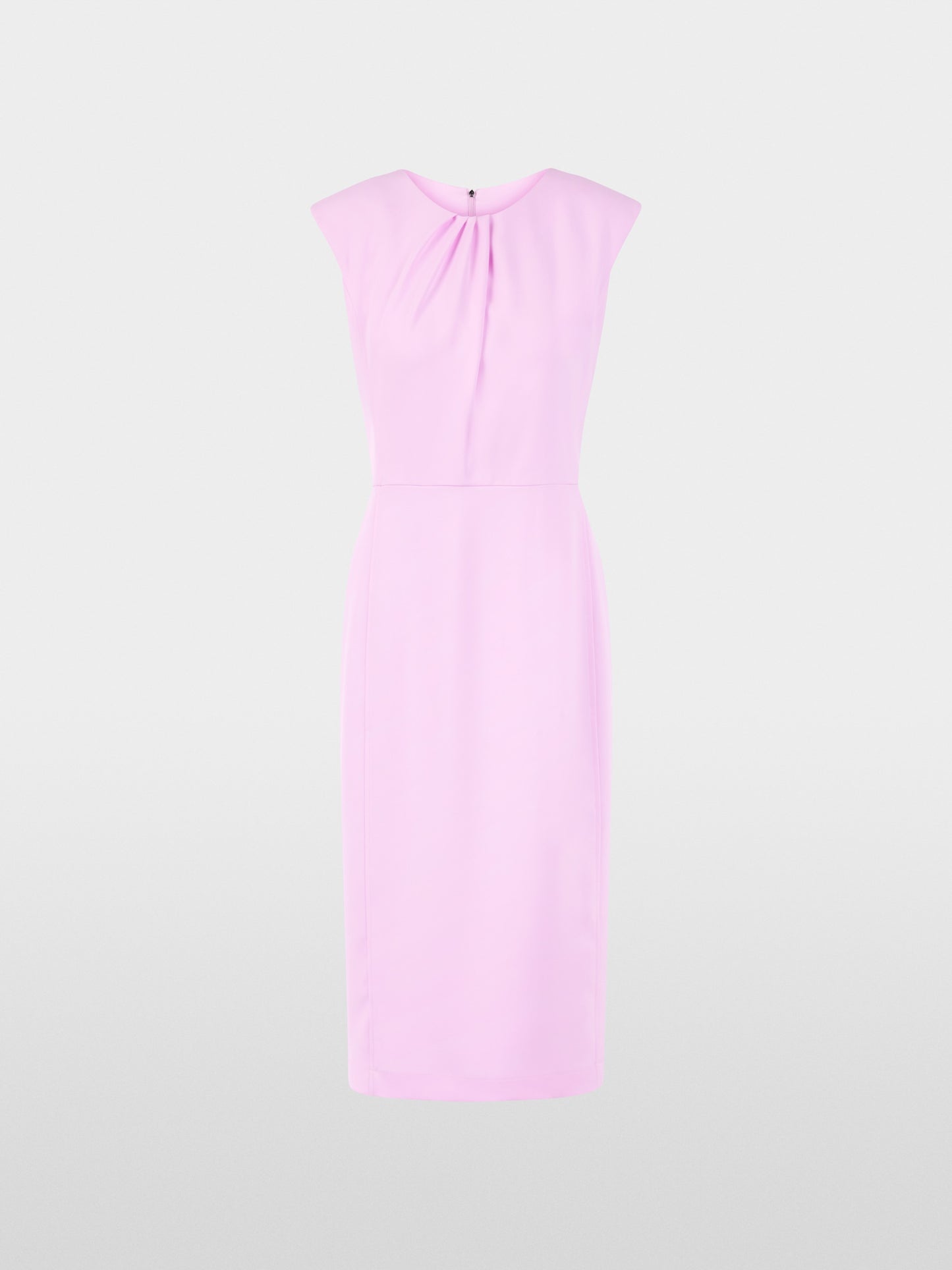 Kleid tailliert