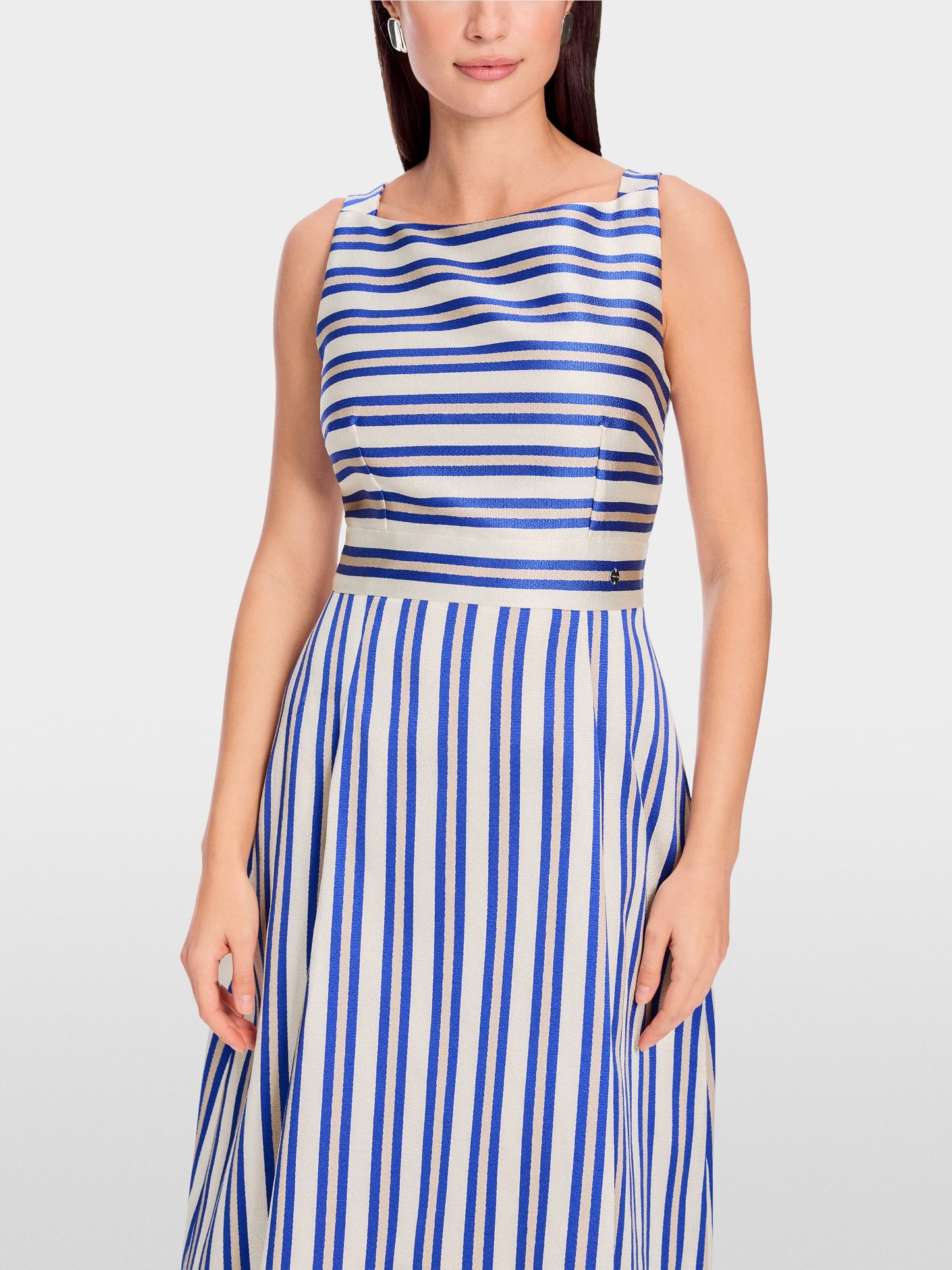 Kleid Streifen